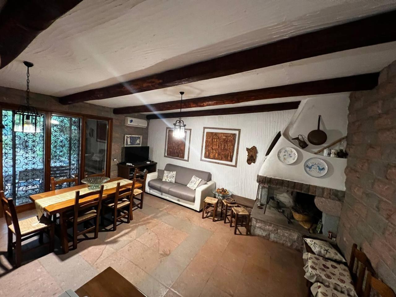 Da Paolo E Lilli Villa Capoterra Dış mekan fotoğraf